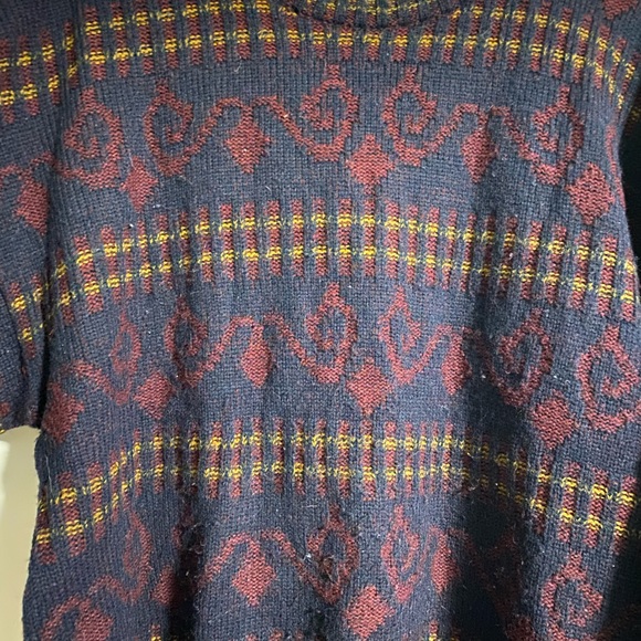 Vintage Ski Sweater - Picture 3 of 6